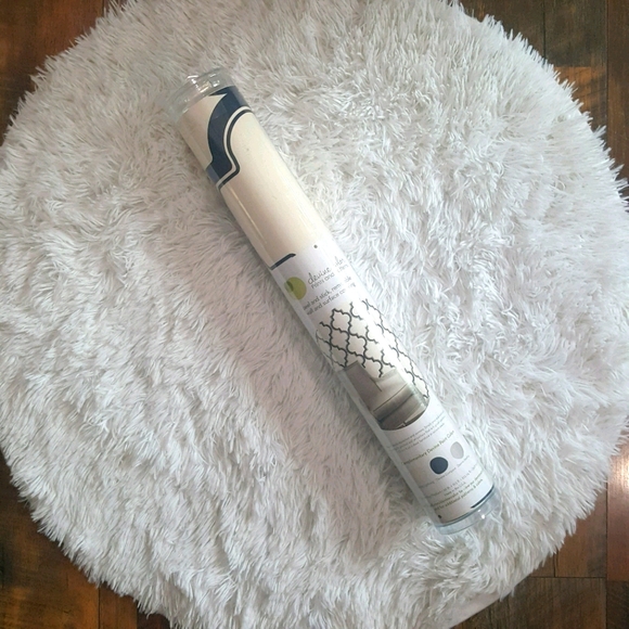 Vinyl Peel & Stick Vinyl Adhesive - Picture 1 of 9